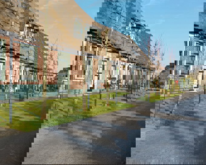 Oprit met verzorgde uitstraling Oprit met verzorgde uitstraling
